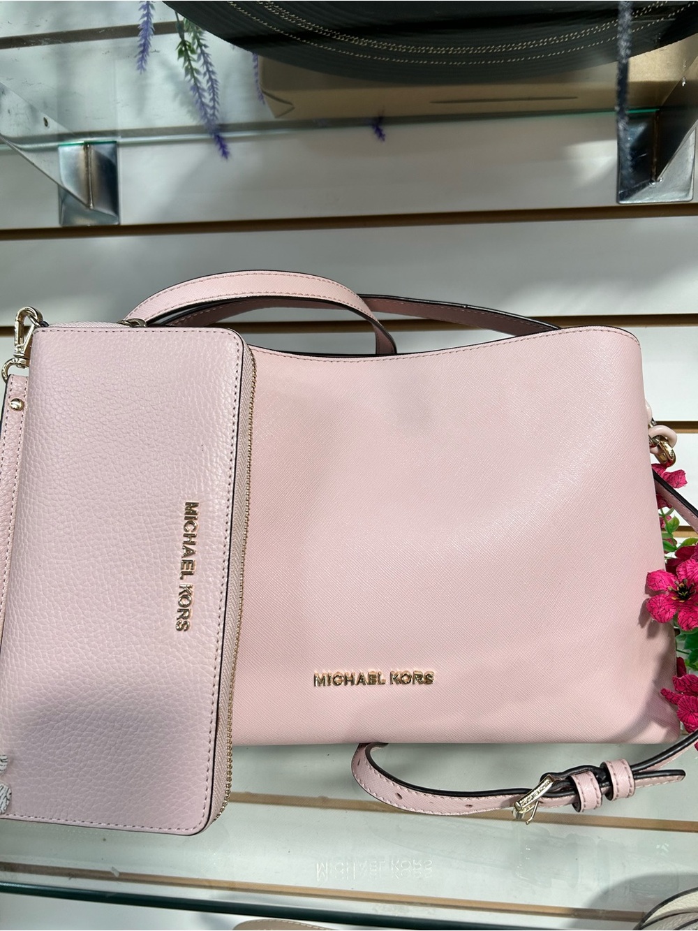 MICHAEL KORS Shoulder Bag with Matching Wristlet